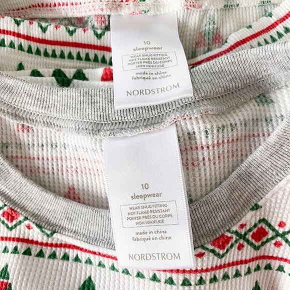 Nordstrom Christmas Tree 2 Piece Thermal Pajamas Red Green White size 10 - Picture 4 of 4